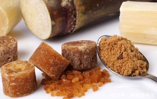 女人爱美学会吃,推荐以下食物,淡化色斑,排毒养颜,美容抗衰老