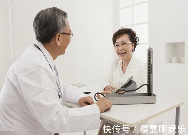 中老年人|106岁老太太,血管年龄仅50岁,诀窍不是喝水运动,而是这2件事