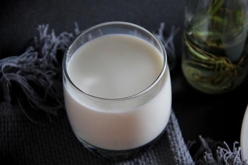 家有高一学生，早餐不将就，有荤有素，网友：量太少吃不饱