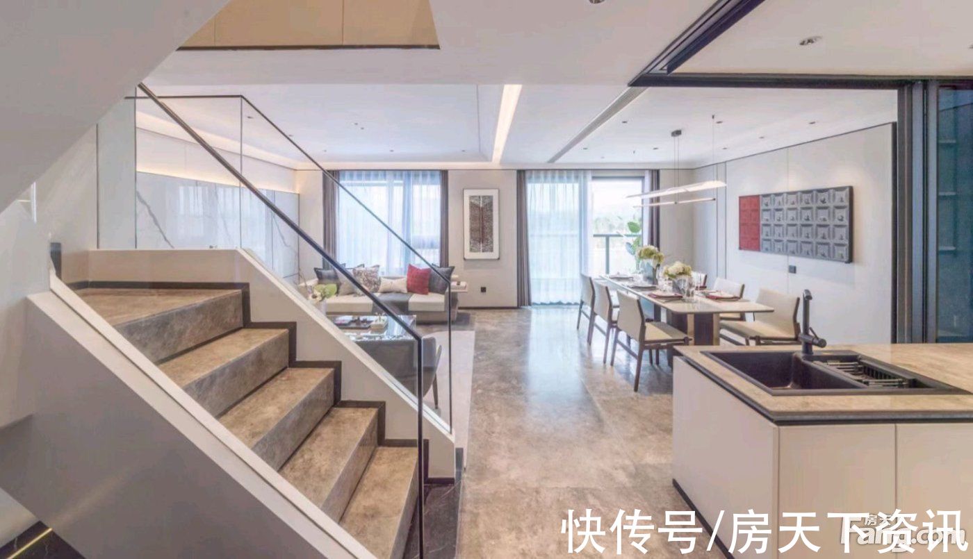 置业|招商雍荣府怎么样?看置业顾问贺银银发布了一条项目新消息