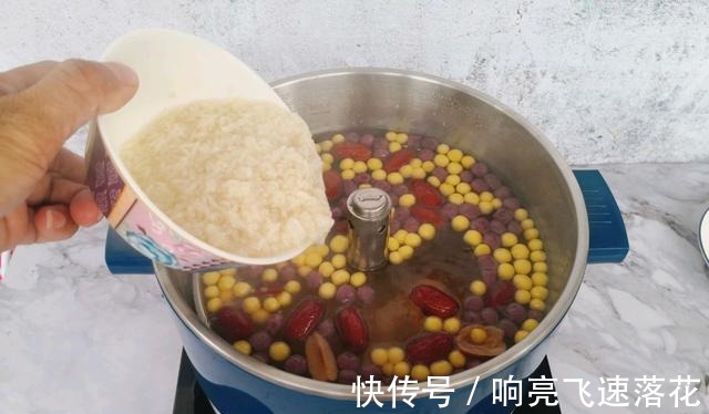 丸子|天冷女生要多吃它，暖身补血，1天1碗气色好，价格还不贵！