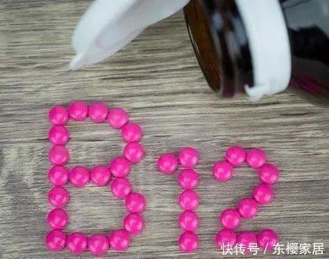 2种小药片,砸碎扔水里浇花,不烂根,不黄叶,花卉越长越旺