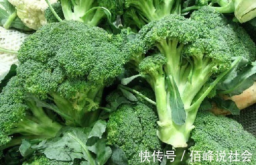 脂肪|西兰花配上此物,连吃7天,肝脏强壮了,脂肪没了,身体更棒了!