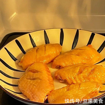 宅家也可以愉快的做奥尔良烤翅啦