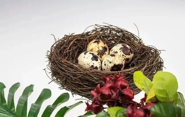 乳腺癌|女生糟蹋乳房的举动,烟酒不算啥,看完榜首,多数人表示很难控制