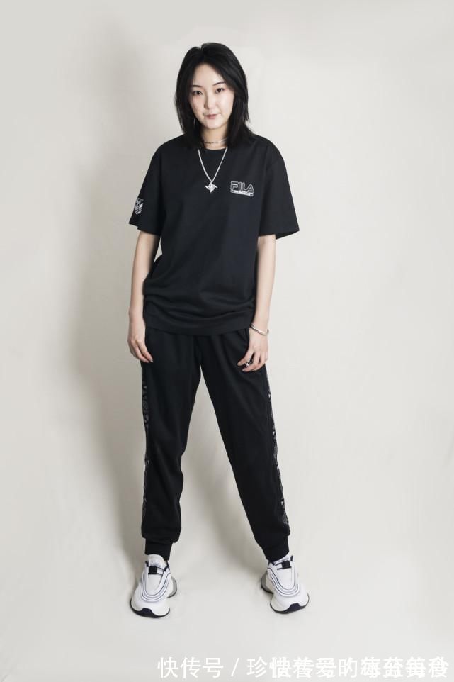 mountaineering 买到这双鞋能省好几千!这个超“贵”的牌子又出了双联名鞋!