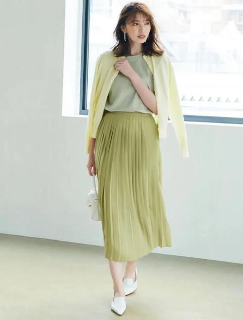 2021优衣库早春穿搭来了，百搭平价又气质优雅的日系穿搭