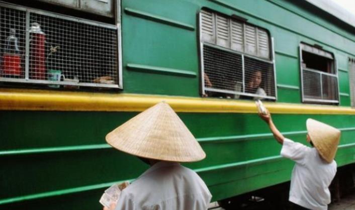 父母|如果你真正地爱孩子,就要让他吃这三种苦