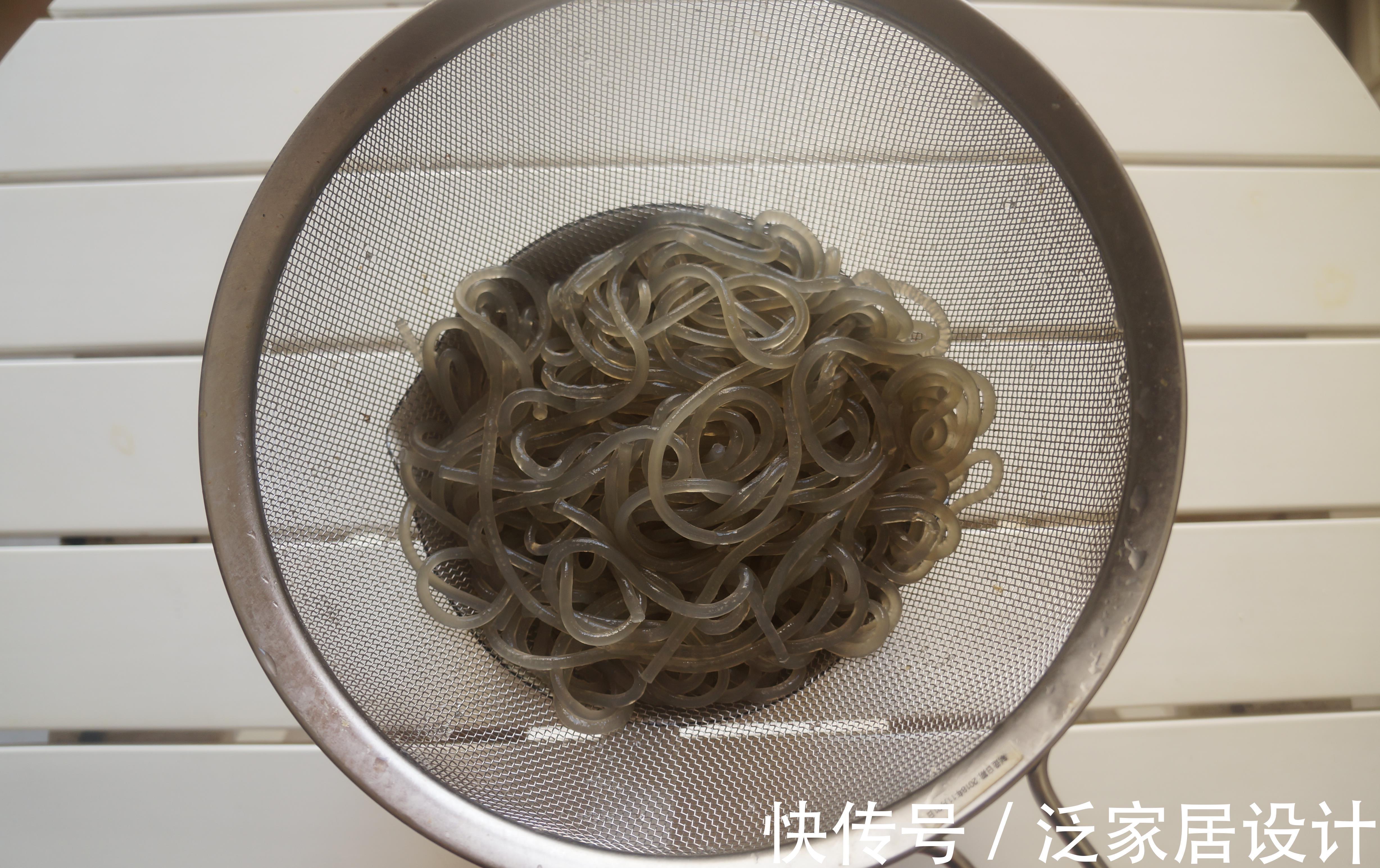 好吃|炒粉条一下锅就粘?用对了办法,又快又好吃,还不粘锅