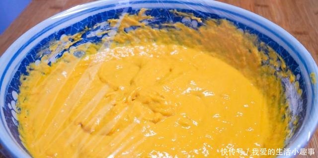 南瓜这样做真是太好吃了,1次做12个,香甜柔软,孩子点名吃
