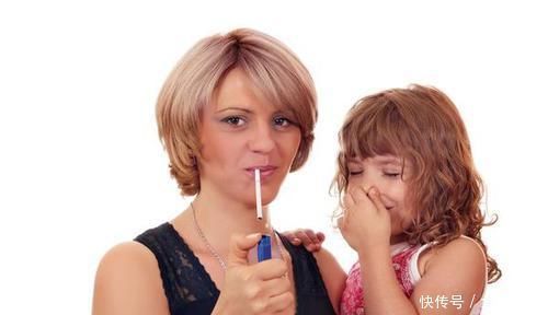 癌症|上半身一个表现,可能暗示肺部发生癌变,4类人最好早做CT排查