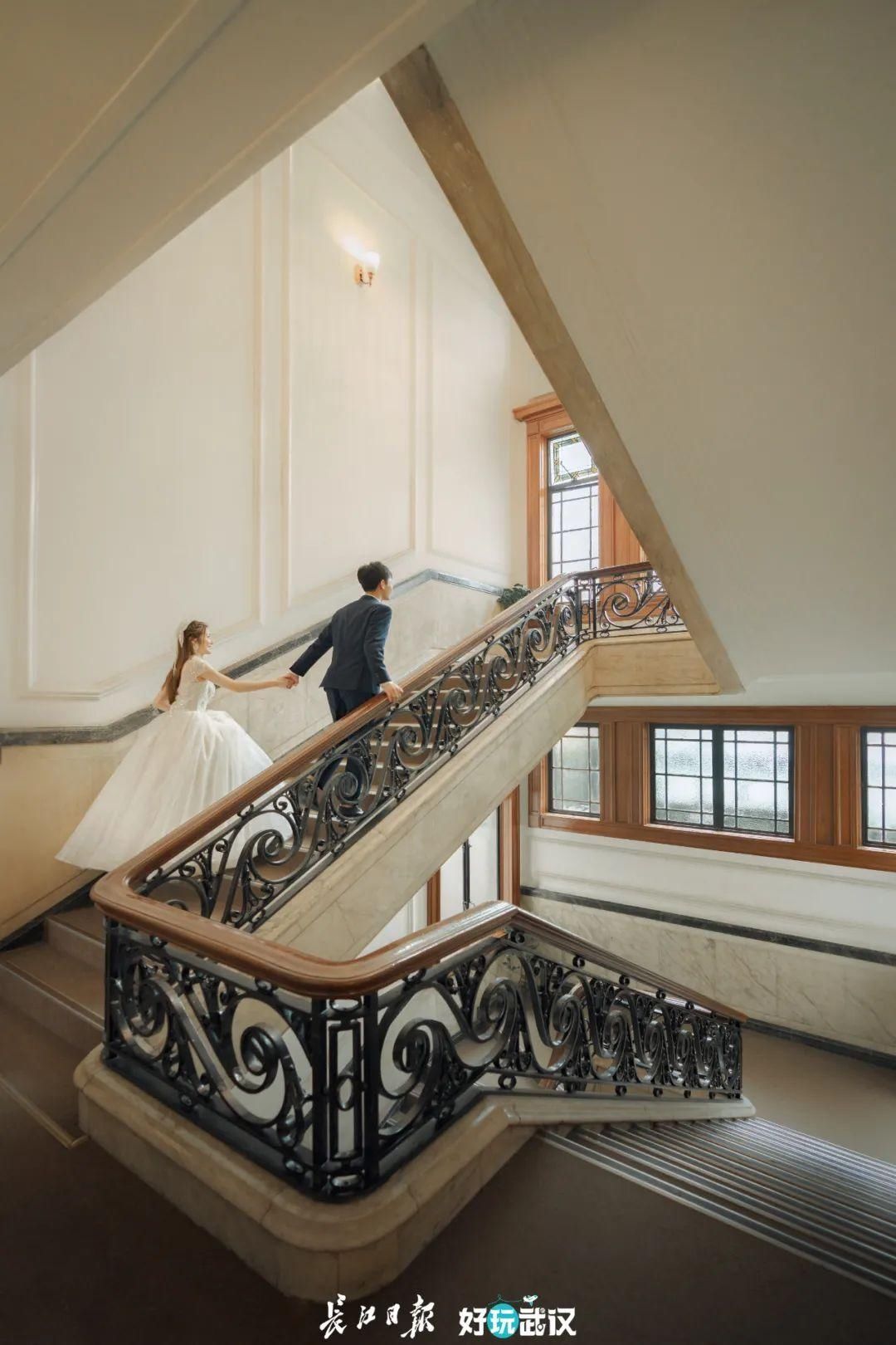 520，在江汉关百年大楼，说声我爱你