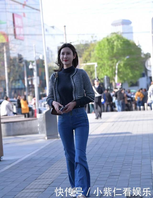 有着独特的魅力,弹性且富有质感牛仔面料,个性十足,减龄又显瘦