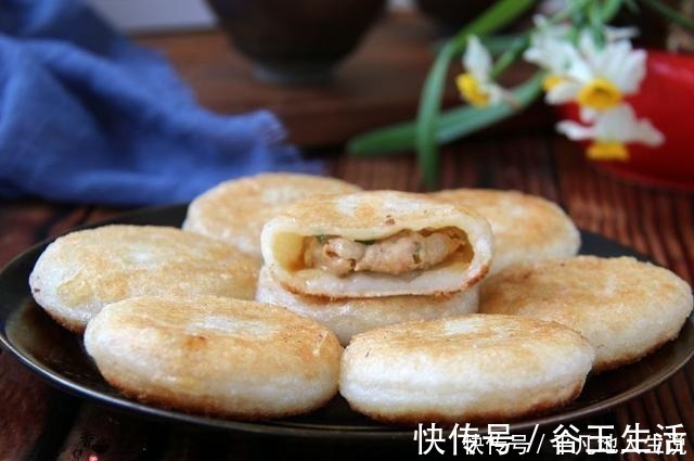 糯米粉这样做,比汤圆好吃多了,我家儿子连吃了5个才停嘴