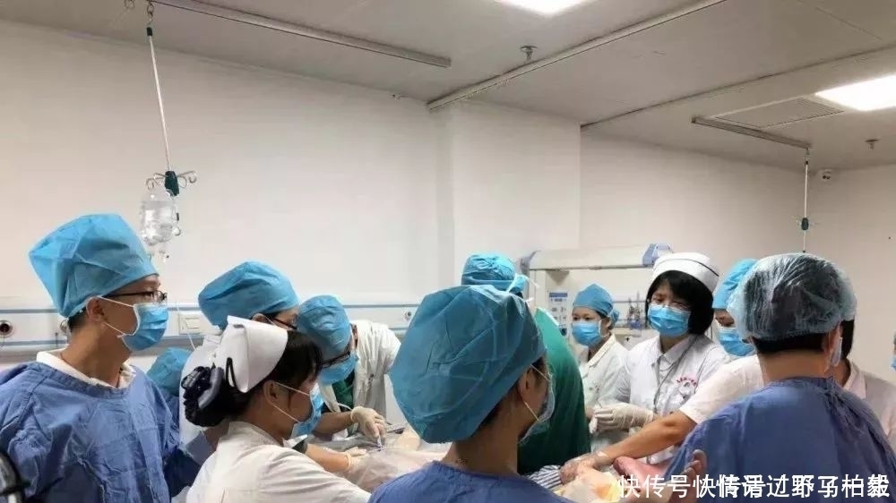 icu|与“死神”交锋 惠东医生团队成功从“鬼门关”挽救一对母子生命
