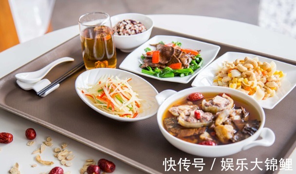 食物|产后坐月子分为四阶段,吃对才能养出好身体,喂出健康宝宝