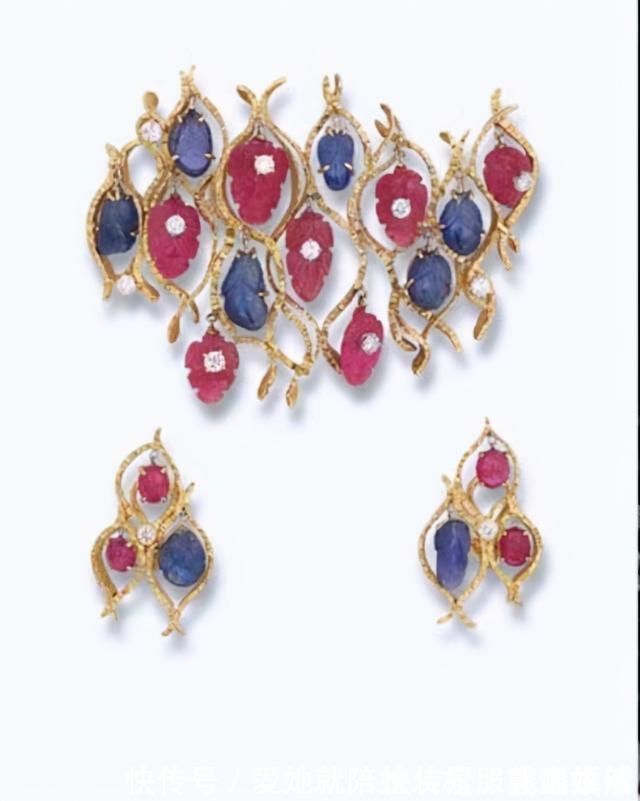 戒指#玛格丽特的那些红宝石首饰,此戒指被出售两次,是公主亲自设计的