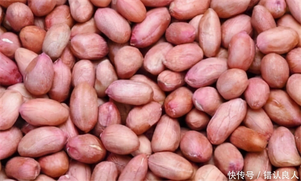 女性想要身体好,三种食物离不开,促进食欲,改善睡眠