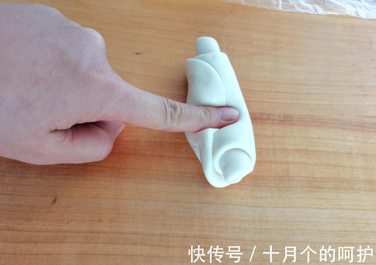 最简单的烧饼做法,又香又酥,吃一次还想吃