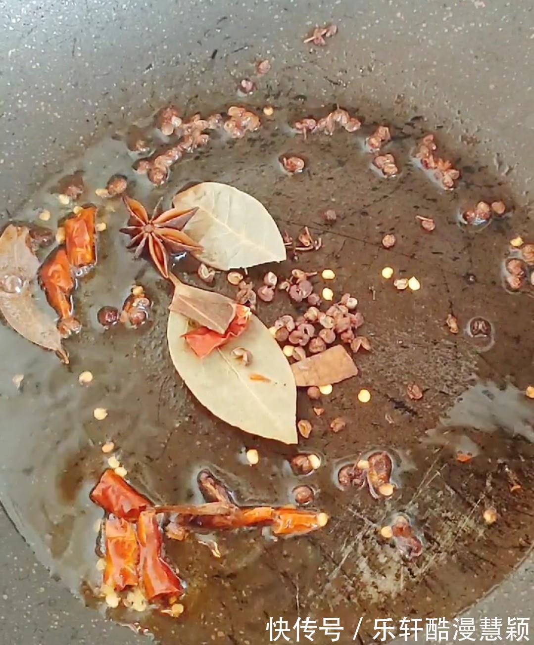 鱼头泡饼的做法