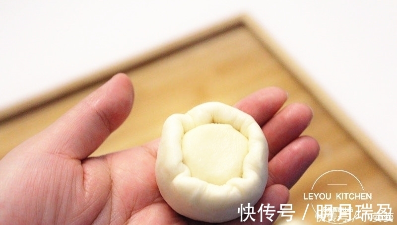 不用发面,在家做出层次分明、酥到掉渣的烧饼,学会可以开店