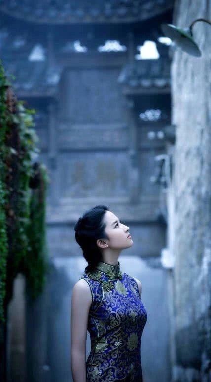 戴舒望的《雨巷》是写给谁的?结局如何?