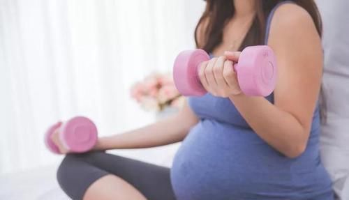 危害|“卧床躺”并不是保胎好方法,“长期趴”还会有危害,孕妈要知晓