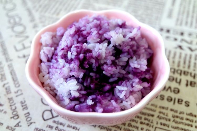 主食也要换花样，做点紫薯米饭，多吃粗粮更健康