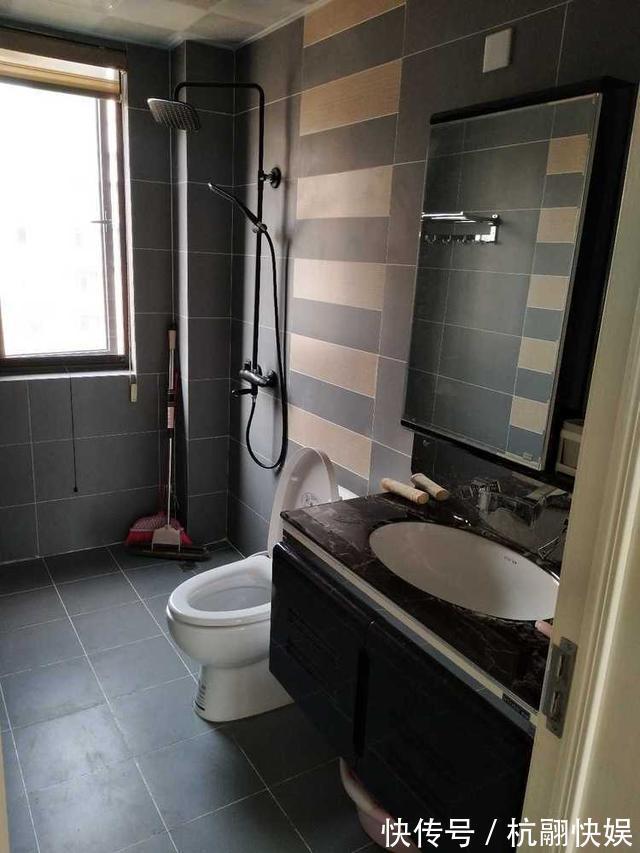 公摊|两个卫生间,还在纠结主卫装不装浴缸呢大家给点建议要不要