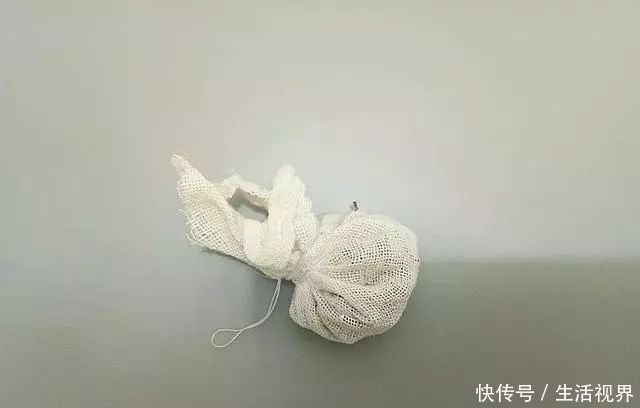 下饭|猪蹄的新做法,只要锅里加入它,好吃又下饭,一上桌就抢光了