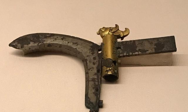 锈迹斑斑|满城汉墓中锈迹斑斑的文物,却代表着划时代的进步