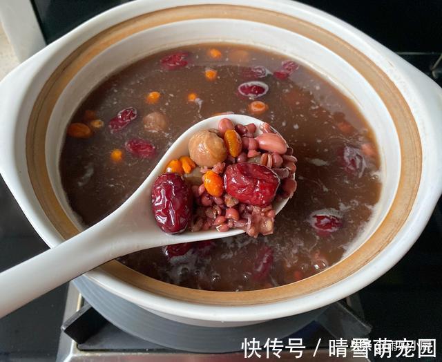 季节|寒露以后最适合喝红豆粥,煮粥时候多加这两样,秋冬季节不怕冷