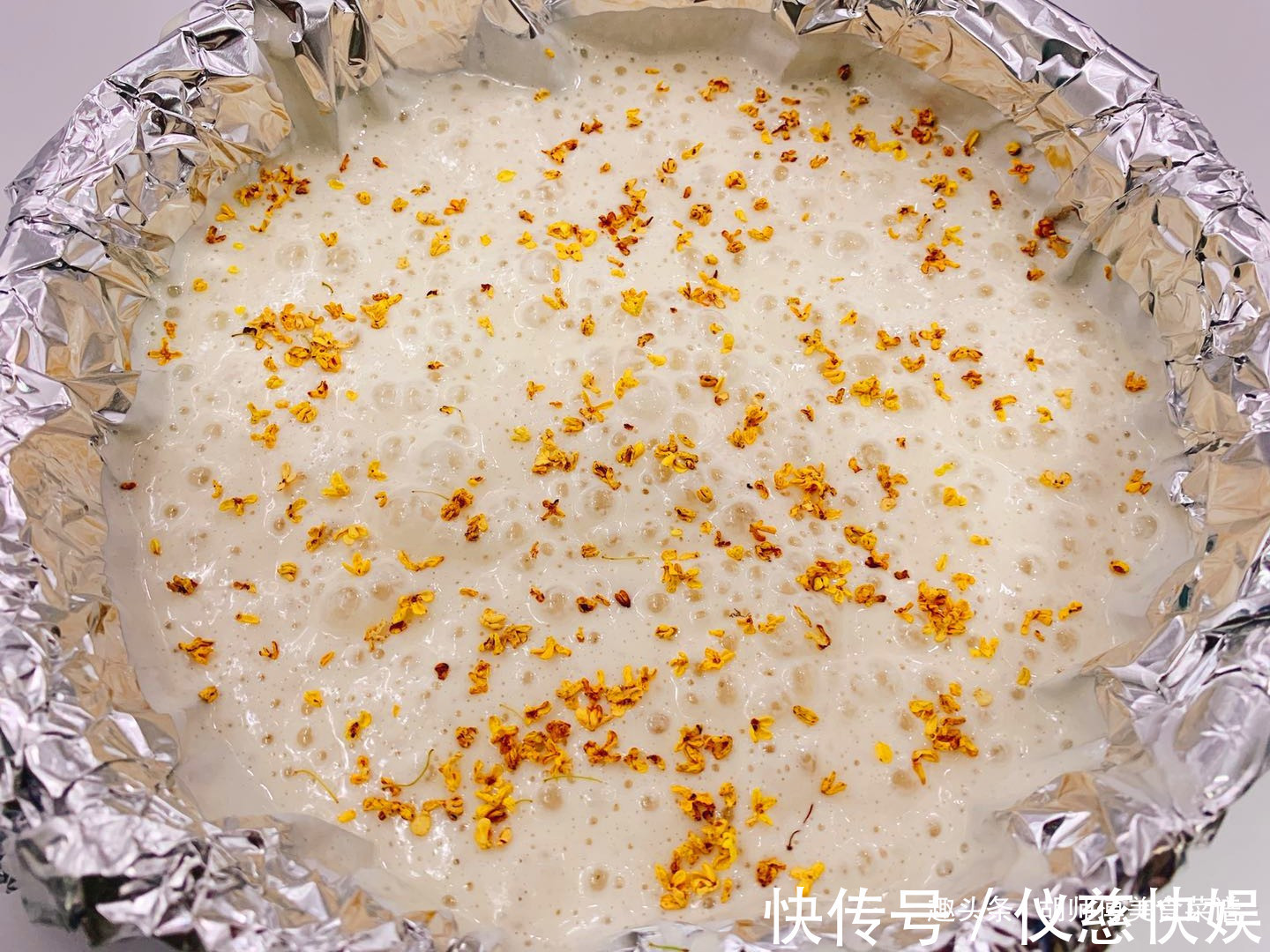 家常发糕最正宗做法,这种做法简单又好学,蒸出来的发糕蓬松软嫩