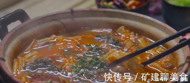 李子柒做泡菜，网友质疑不做中国菜了泡菜其实不一定是韩国的