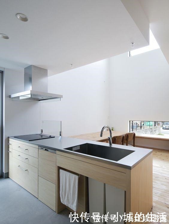 沥水架|我错了，厨房不该一个劲打柜子！地柜空1格装沥水架，省钱又好用！