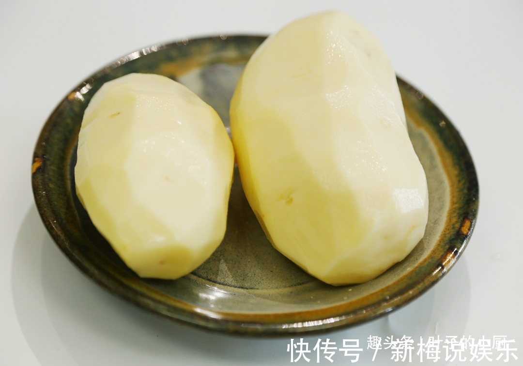 土豆吃了几十年，第一次如此做，太香了，5盘都不够吃