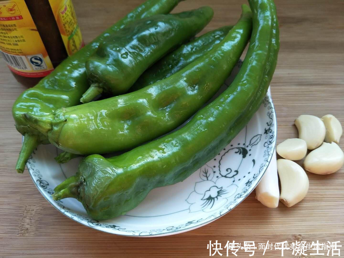 翻炒均匀|这菜是天然的减肥食材,多吃也不长肉,关键还能杀菌防感冒!