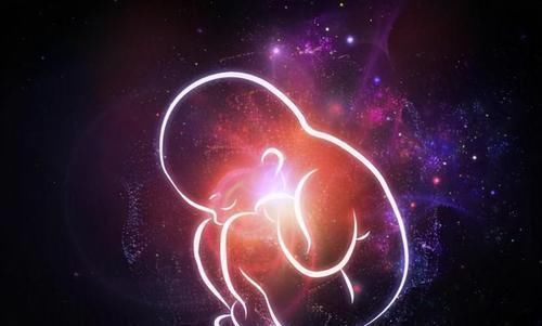 瑟瑟发抖|孩子真的有“宫内记忆”吗?妈妈:我4岁女儿的话,让我瑟瑟发抖