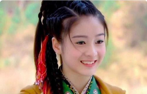 神雕侠侣!5版郭襄,美则美矣,大多数都是“犯花痴”,只有她是郭襄本襄