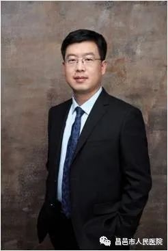 外科|12月12日,上海市胸科医院(上海交通大学附属胸科医院)胸外科专家郭旭峰教授到昌邑市人民医院会诊、手术