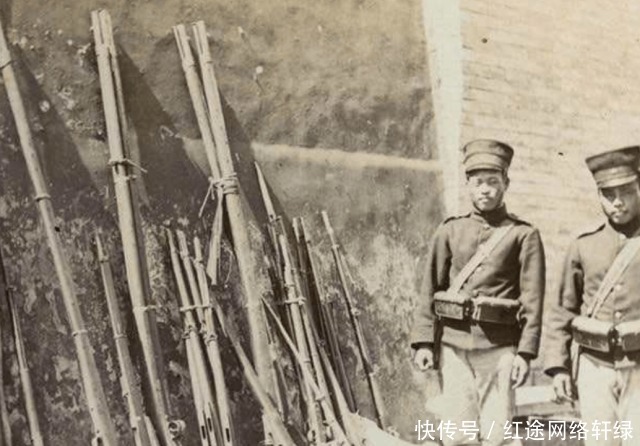 清朝|八国联军在武器库中缴获大量先进武器,清朝为什么宁可放着也不用