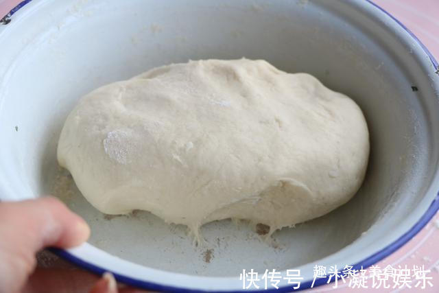 山药别炒菜了,教你新吃法,一口一个停不了,比油条还好吃!