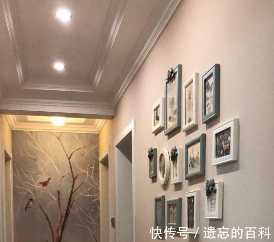 装修|老公坚持砸掉卧室飘窗,又让木工打了个新的,硬生生多出个榻榻米!