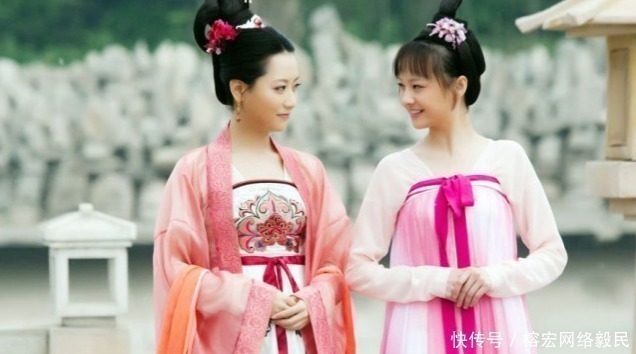 下联$千古绝对!上联“琴瑟琵琶,为何王字在上”,下联太经典了