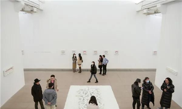  李玉端|李玉端个展“碰瓷儿”于白盒子之家开幕