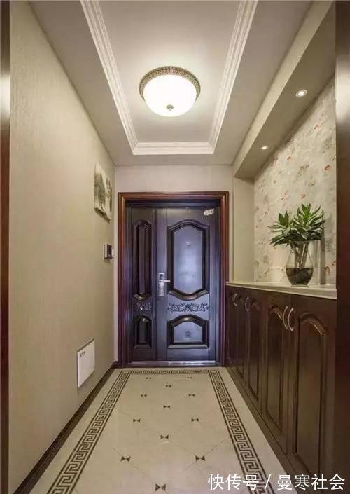 新中式|140平新中式大宅,好喜欢牡丹花画背景墙,雍容富贵,沉稳大气