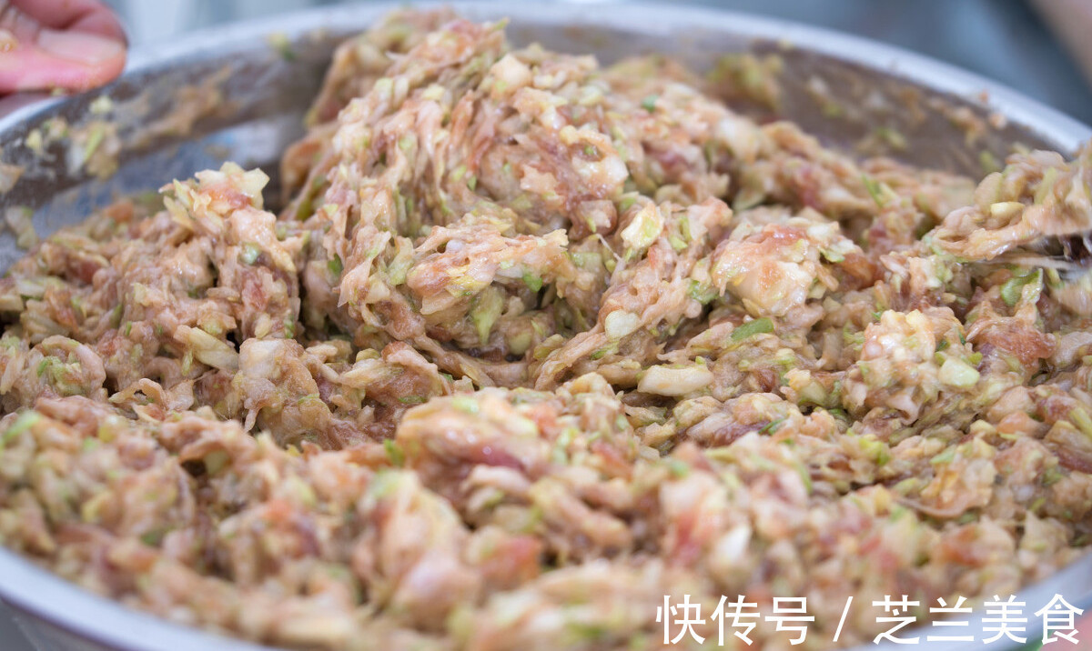 生油|拌饺子馅,加生油还是熟油教你正确做法,别加错了,味道差很多