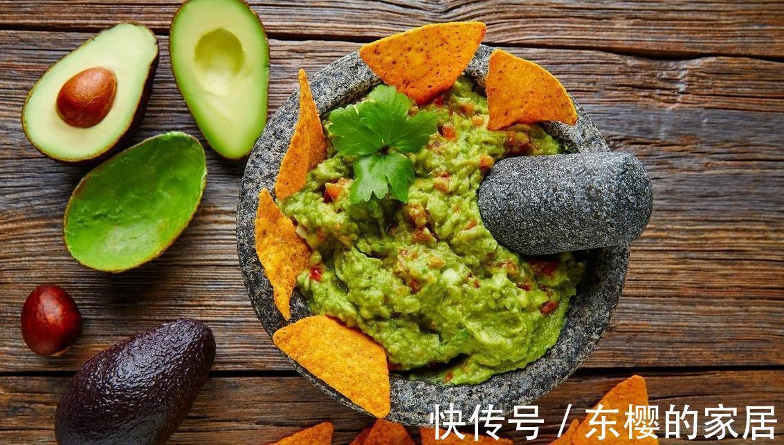 减肥|健身餐中的超级网红牛油果，真能帮你减肥吗