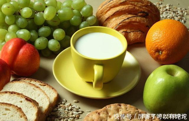 睡眠质量|紧急提醒:父母3种喂饭方式,要立即停止!喂一次,脾胃伤一分!