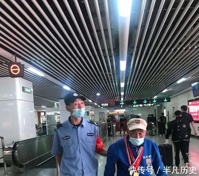 原73军15师抗战老兵谷明元重访石门县城拜